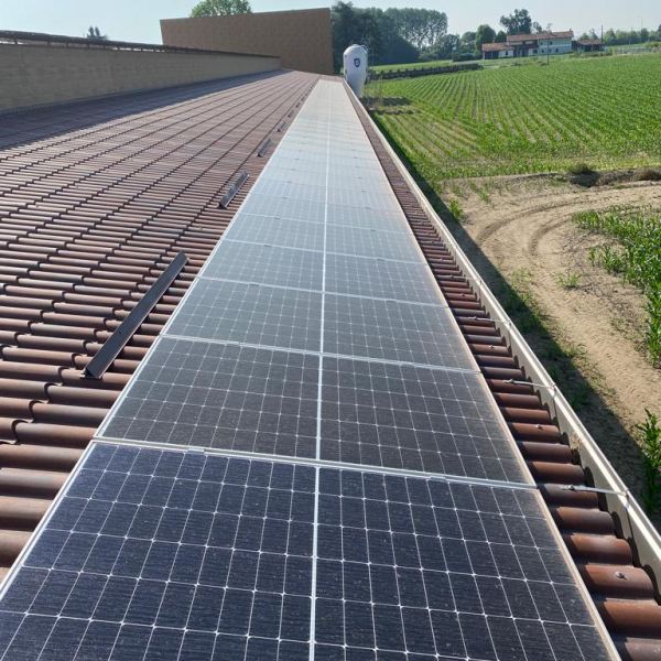 Fattorie Piemonte usa energia solare